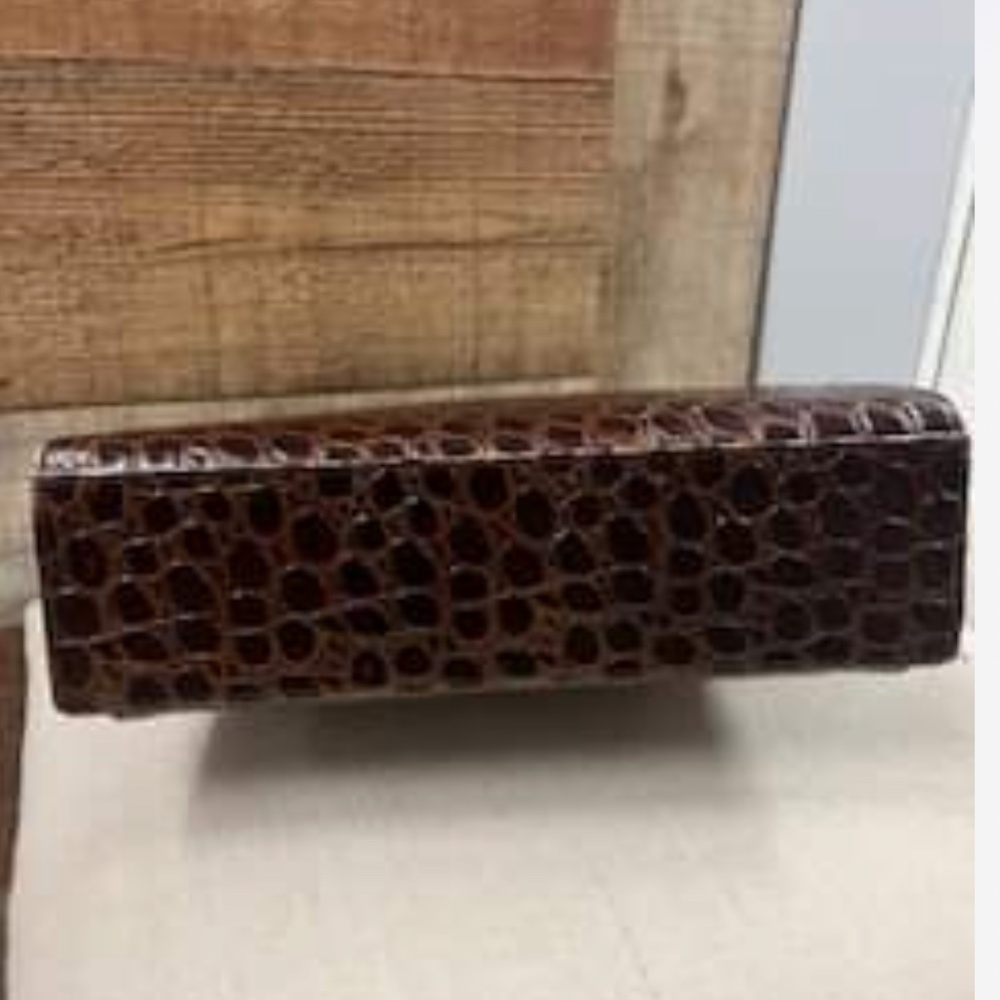💎✨VERY RARE!💎✨Iconic Auth Salvatore Ferragamo Gancini 2way Croc Embossed Brown - Picture 9 of 17